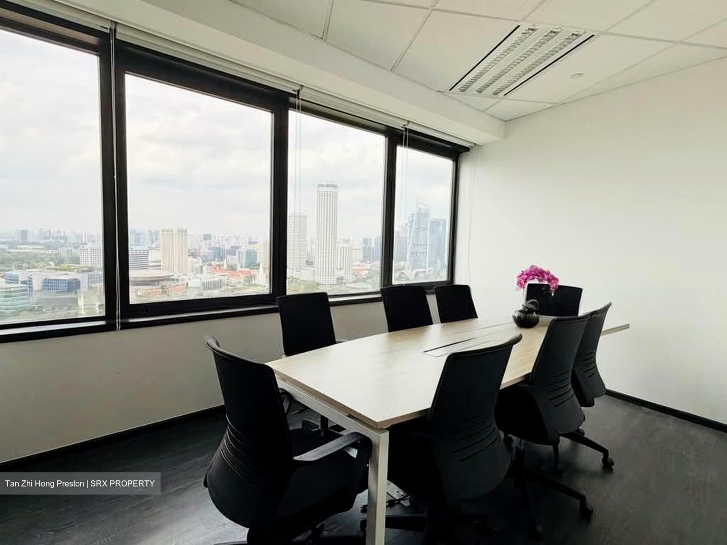 Chartered Bank Building (D1), Office #580629651